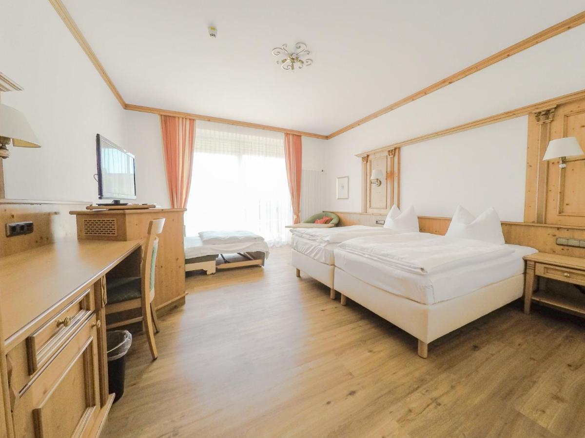 Glasl'S Landhotel Zorneding Exteriér fotografie